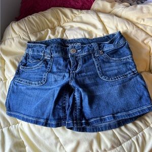 Maurice’s Low Rise Denim Shorts 3/4